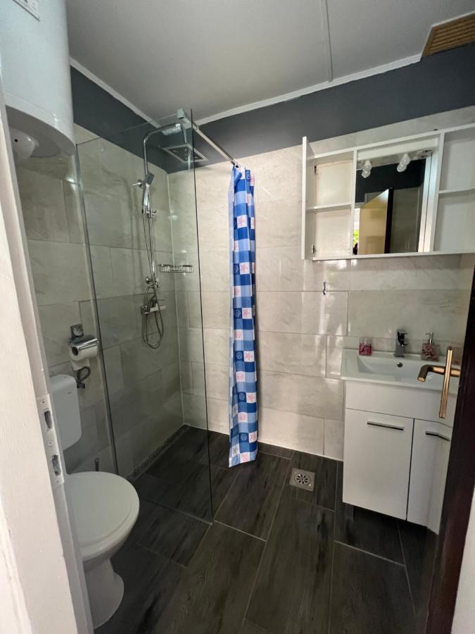 Hukic A2 Apartament *